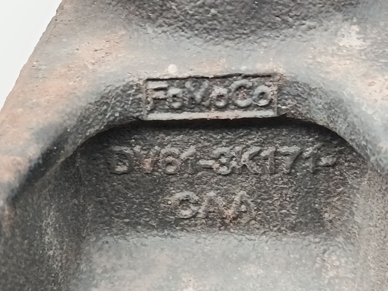 Recambio de mangueta delantera izquierda para ford kuga ii (dm2) 1.5 ecoboost 4x4 referencia OEM IAM DV613K171CAA  