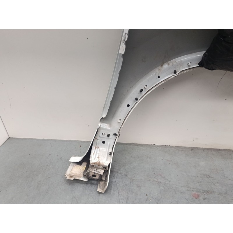 Recambio de aleta delantera izquierda para ford kuga ii (dm2) 1.5 ecoboost 4x4 referencia OEM IAM GV4116006AD  