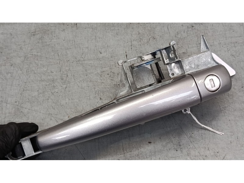 Recambio de maneta exterior puerta delantera izquierda para peugeot 2008 i (cu_) 1.2 thp 110 / puretech 110 referencia OEM IAM  