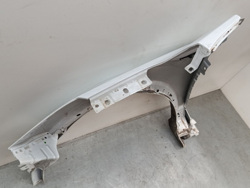 Recambio de aleta delantera derecha para ford kuga ii (dm2) 1.5 ecoboost 4x4 referencia OEM IAM GV4116005AD 5216949 