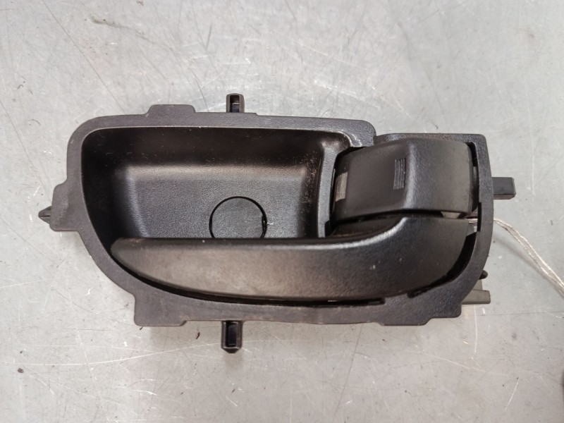 Recambio de maneta interior puerta delantera derecha para peugeot 108 1.0 vti referencia OEM IAM   