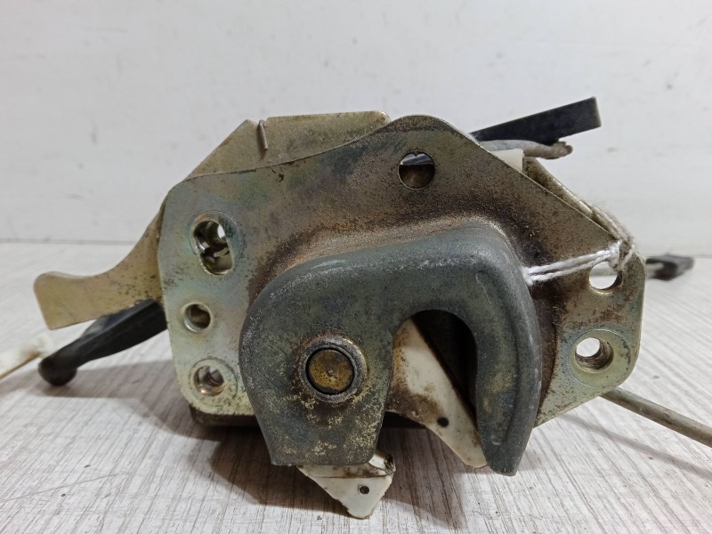 Recambio de cerradura puerta delantera derecha para seat ibiza i (21a) 1.2 referencia OEM IAM   