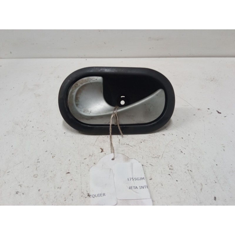 Recambio de maneta interior puerta delantera izquierda para renault clio iii (br0/1, cr0/1) 1.2 16v (br0p, cr0p) referencia OEM 