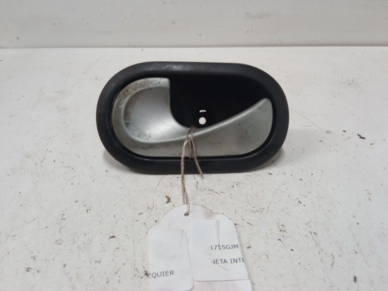 Recambio de maneta interior puerta delantera izquierda para renault clio iii (br0/1, cr0/1) 1.2 16v (br0p, cr0p) referencia OEM 