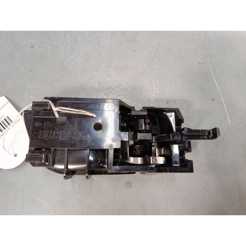 Recambio de maneta interior puerta trasera izquierda para toyota prius liftback (_w2_) 1.5 hybrid (nhw20_) referencia OEM IAM 69