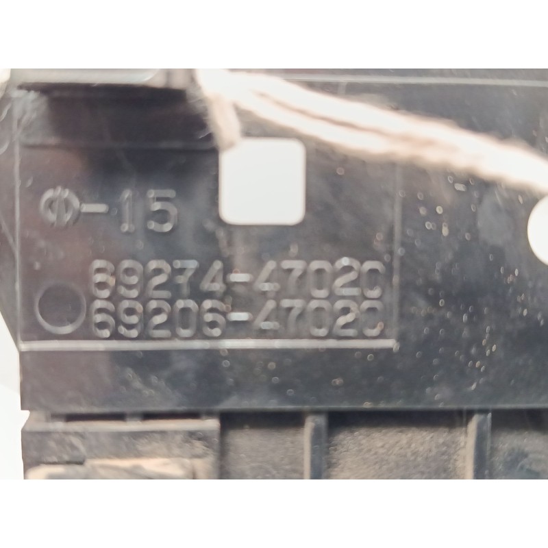 Recambio de maneta interior puerta trasera izquierda para toyota prius liftback (_w2_) 1.5 hybrid (nhw20_) referencia OEM IAM 69