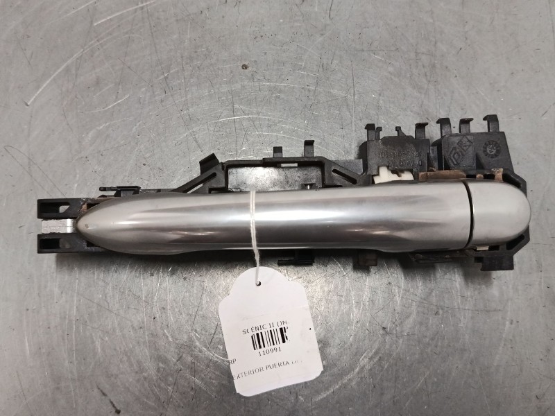 Recambio de maneta exterior puerta delantera derecha para renault scénic ii (jm0/1_) 1.6 16v (jm1r) referencia OEM IAM 820002846