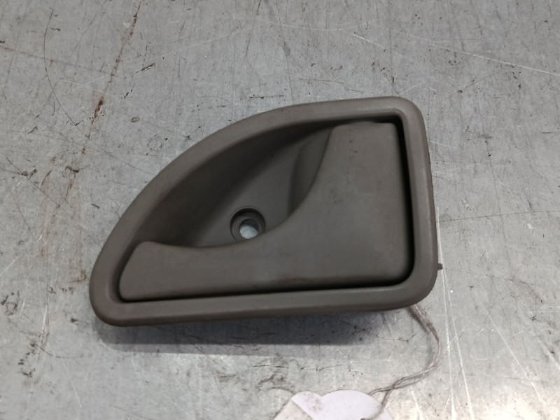 Recambio de maneta interior puerta delantera derecha para renault kangoo express (fc0/1_) 1.5 dci (fc1e) referencia OEM IAM   