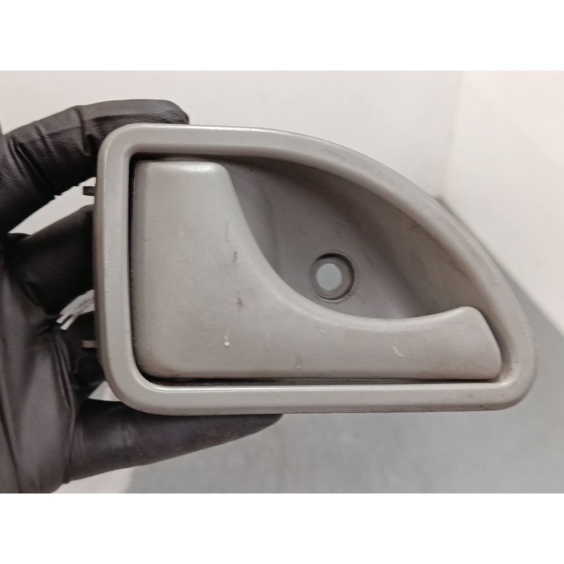 Recambio de maneta interior puerta delantera izquierda para renault kangoo express (fc0/1_) 1.5 dci (fc1e) referencia OEM IAM 82