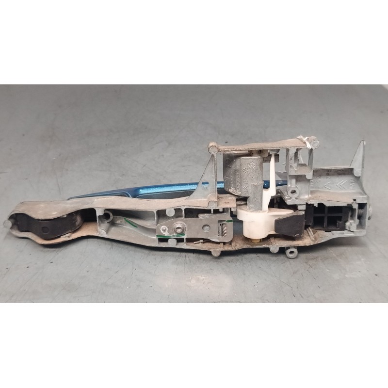 Recambio de maneta exterior puerta delantera derecha para peugeot 207/207+ (wa_, wc_) 1.4 16v referencia OEM IAM 9680168580  