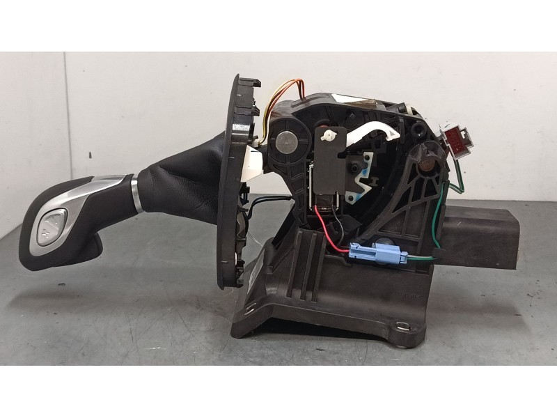 Recambio de pomo palanca cambio para ford kuga ii (dm2) 1.5 ecoboost 4x4 referencia OEM IAM EJ5P7K004MC  