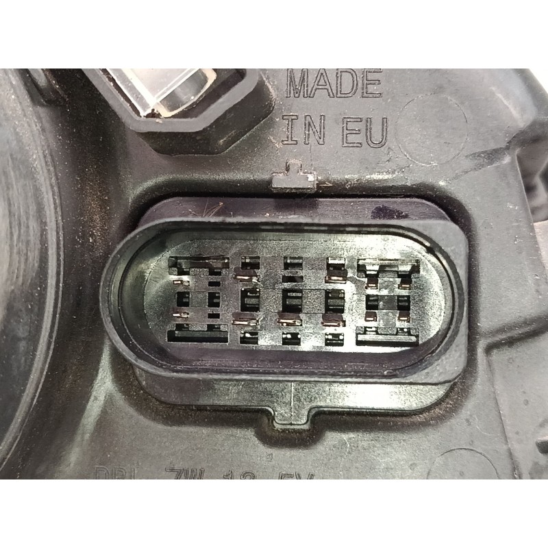 Recambio de faro izquierdo xenon para ford kuga ii (dm2) 1.5 ecoboost 4x4 referencia OEM IAM CV4413D155AK  