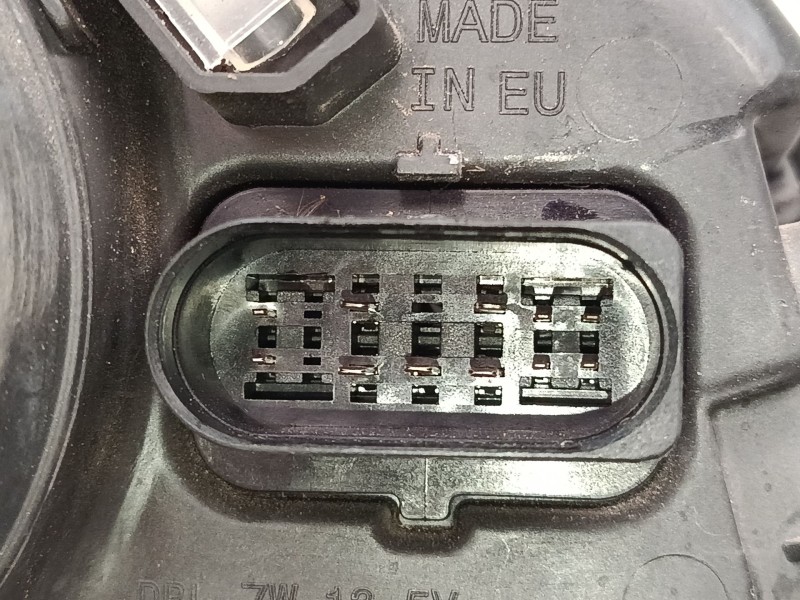 Recambio de faro izquierdo xenon para ford kuga ii (dm2) 1.5 ecoboost 4x4 referencia OEM IAM CV4413D155AK  