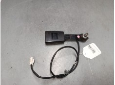 Recambio de anclaje cinturon delantero izquierdo para nissan nv200 furgoneta e-nv (me0n) referencia OEM IAM    2
