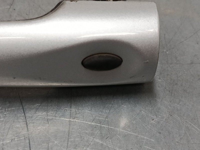 Recambio de maneta exterior delantera izquierda para renault fluence (l3_) 1.5 dci (l30b) referencia OEM IAM   