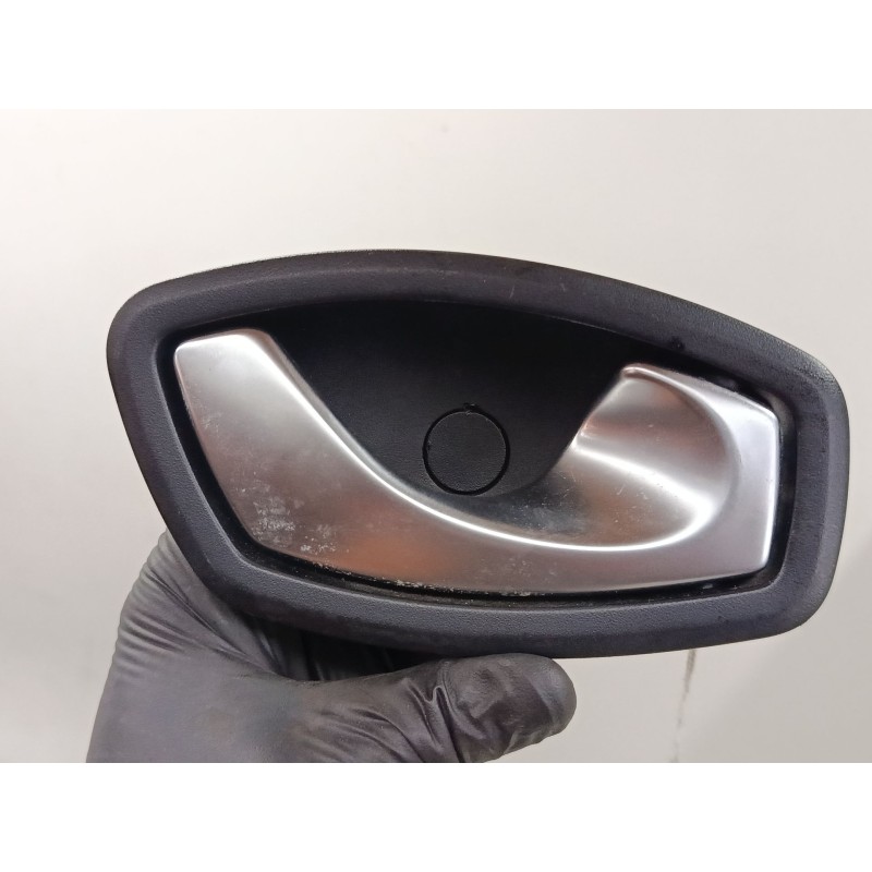 Recambio de maneta interior puerta delantera derecha para renault fluence (l3_) 1.5 dci (l30b) referencia OEM IAM 826720001R  