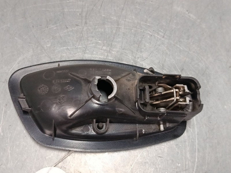 Recambio de maneta interior puerta delantera izquierda para renault fluence (l3_) 1.5 dci (l30b) referencia OEM IAM 826730001R  