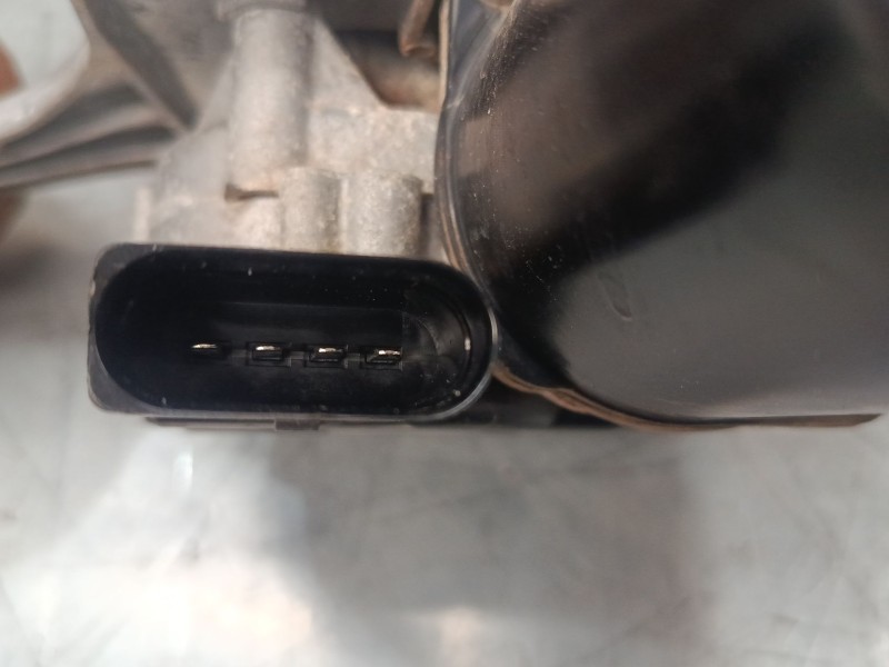 Recambio de motor limpiaparabrisas delantero derecho para ford kuga ii (dm2) 1.5 ecoboost 4x4 referencia OEM IAM CV4417504AE W00