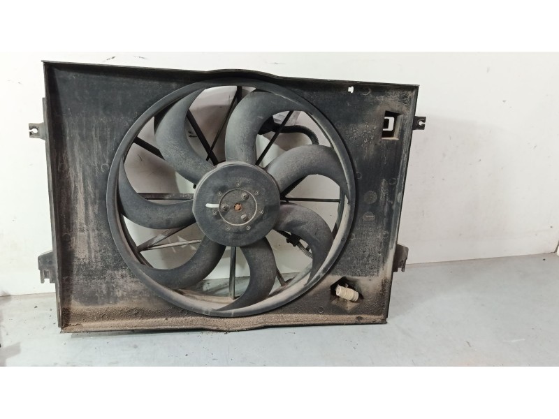Recambio de electroventilador para hyundai tucson (jm) 2.0 crdi referencia OEM IAM   
