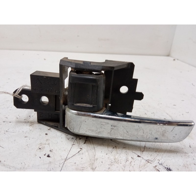 Recambio de maneta interior puerta trasera izquierda para mitsubishi asx (ga_w_) 1.8 di-d (ga6w) referencia OEM IAM   