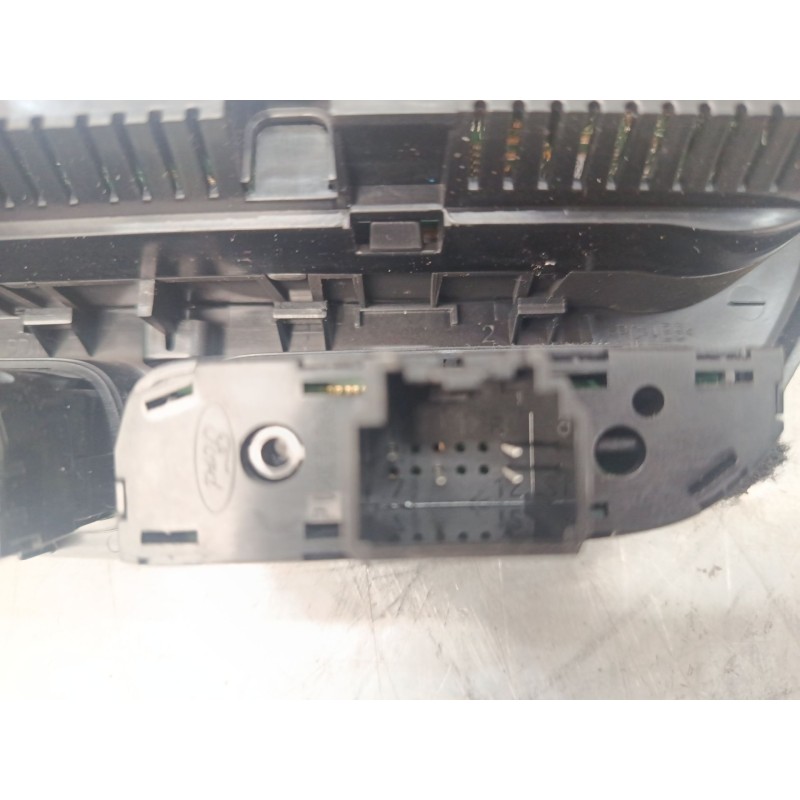 Recambio de mando climatizador para ford kuga ii (dm2) 1.5 ecoboost 4x4 referencia OEM IAM DV4T18C612AE  