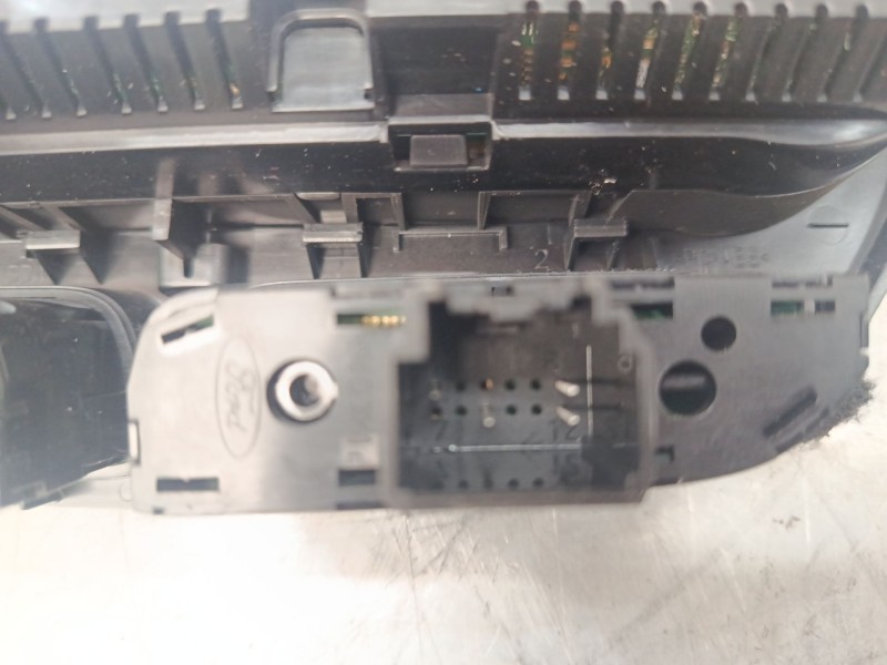 Recambio de mando climatizador para ford kuga ii (dm2) 1.5 ecoboost 4x4 referencia OEM IAM DV4T18C612AE  