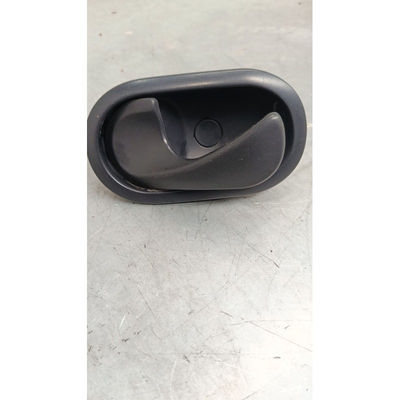 Recambio de maneta interior puerta delantera izquierda para renault twingo ii (cn0_) 1.2 16v (cn04, cn0a, cn0b) referencia OEM I