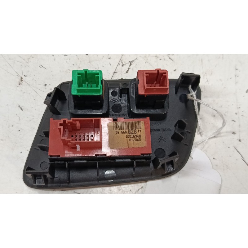 Recambio de interruptor multiple tablero para citroën c4 ii (nc_) 1.6 hdi 110 referencia OEM IAM 9666882877  