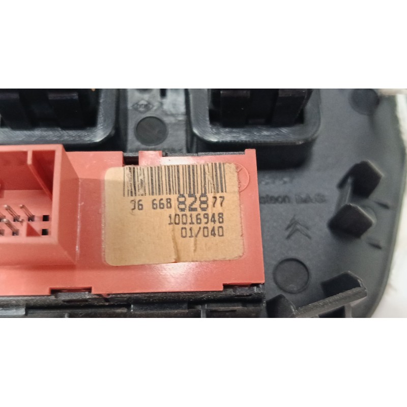 Recambio de interruptor multiple tablero para citroën c4 ii (nc_) 1.6 hdi 110 referencia OEM IAM 9666882877  