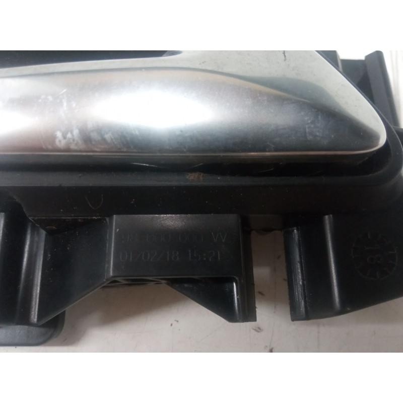 Recambio de maneta interior puerta delantera derecha para opel crossland x / crossland (p17, p2qo) 1.2 (75) referencia OEM IAM  