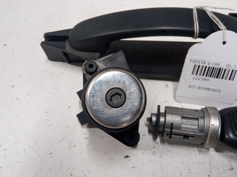 Recambio de kit bombines para ford fiesta v (jh_, jd_) 1.6 16v referencia OEM IAM   