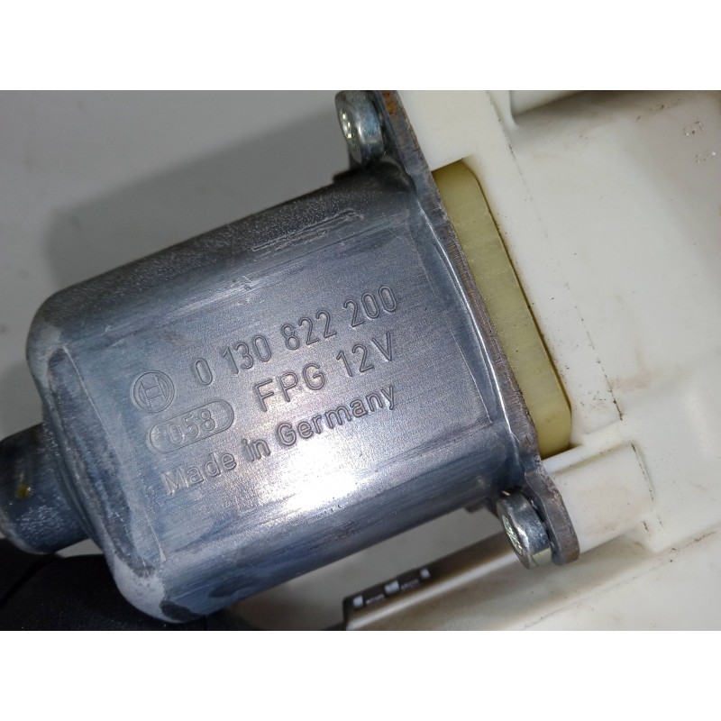 Recambio de elevalunas electrico delantero izquierdo para peugeot 407 (6d_) 2.0 hdi 135 (6drhrh, 6drhre, 6drhrg, 6drhrj) referen