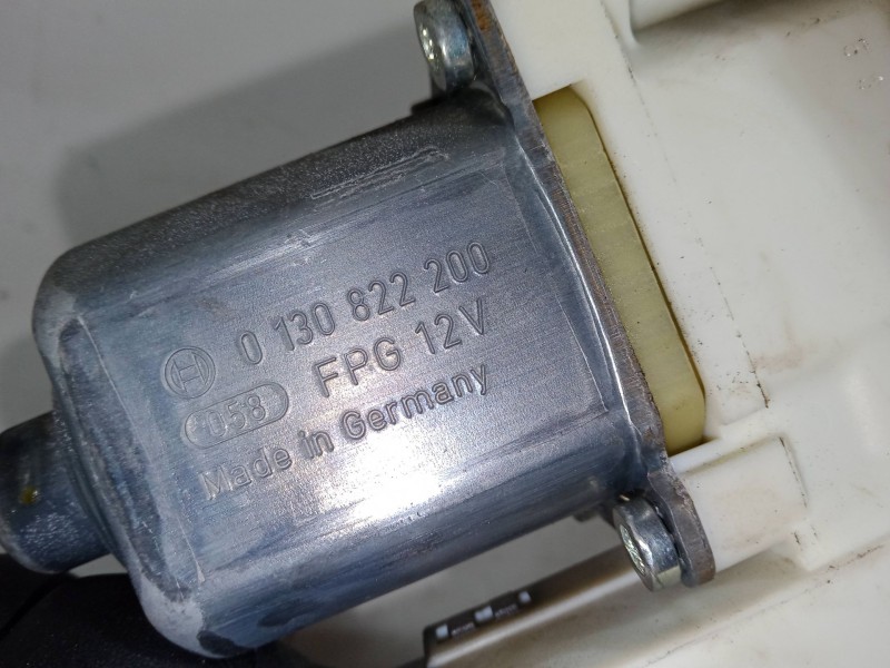 Recambio de elevalunas electrico delantero izquierdo para peugeot 407 (6d_) 2.0 hdi 135 (6drhrh, 6drhre, 6drhrg, 6drhrj) referen