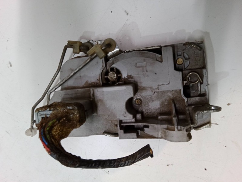 Recambio de cerradura puerta delantera izquierda para citroën c5 ii (rc_) 1.6 hdi (rc8hzb) referencia OEM IAM   