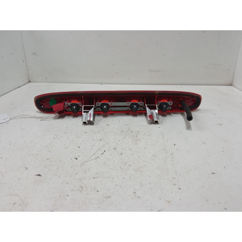 Recambio de luz central de freno para peugeot 208 i (ca_, cc_) 1.2 puretech 82 referencia OEM IAM   