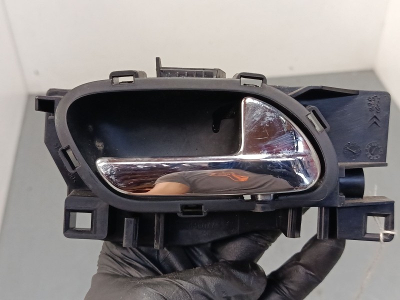 Recambio de maneta interior puerta delantera derecha para citroën c3 ii (sc_) 1.4 hdi 70 (sc8hzc, sc8hr0, sc8hp4) referencia OEM
