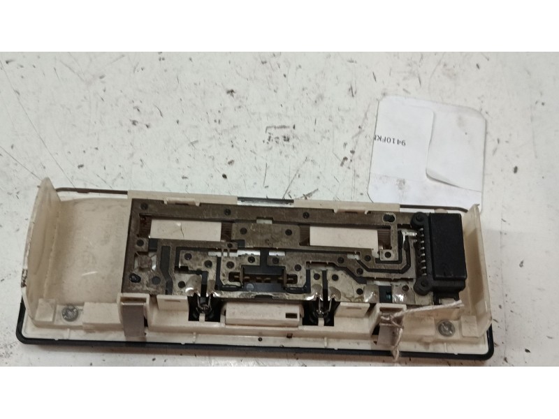Recambio de luz interior central para bmw x3 (e83) 2.0 d referencia OEM IAM   