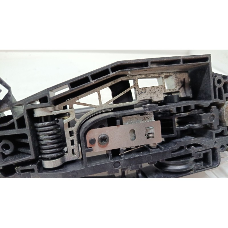 Recambio de maneta exterior puerta delantera izquierda para citroën c4 ii (nc_) 1.6 hdi 110 referencia OEM IAM   