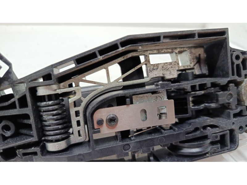 Recambio de maneta exterior puerta delantera izquierda para citroën c4 ii (nc_) 1.6 hdi 110 referencia OEM IAM   