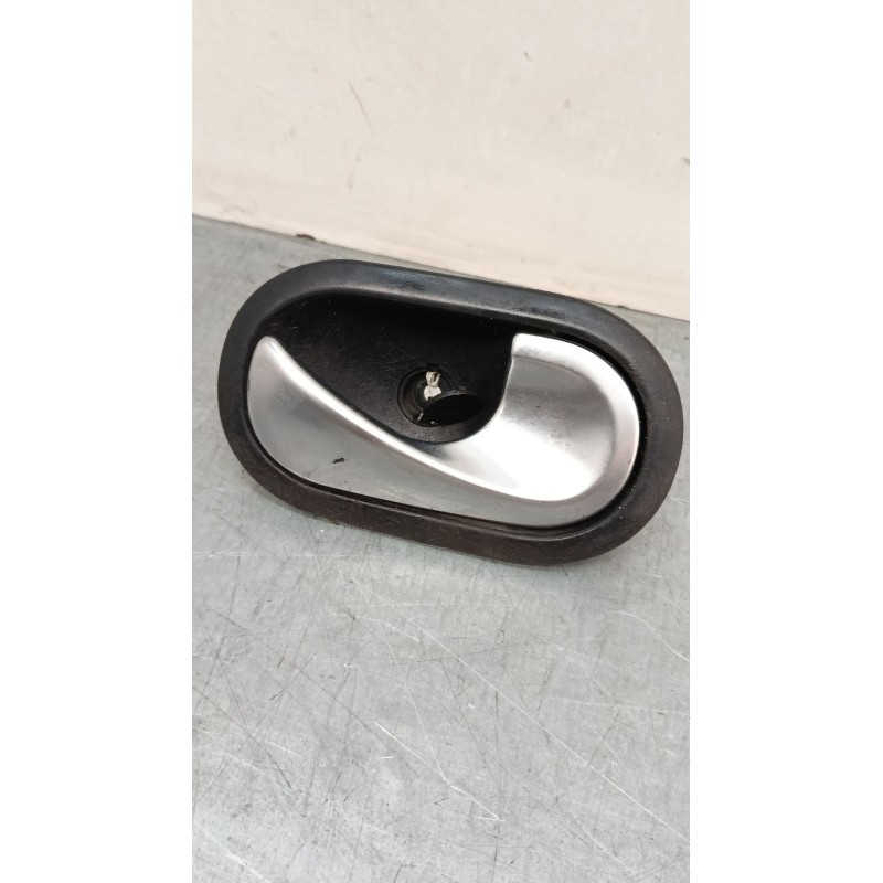 Recambio de maneta interior puerta trasera izquierda para renault megane ii (bm0/1_, cm0/1_) 1.5 dci (bm1e, cm1e) referencia OEM