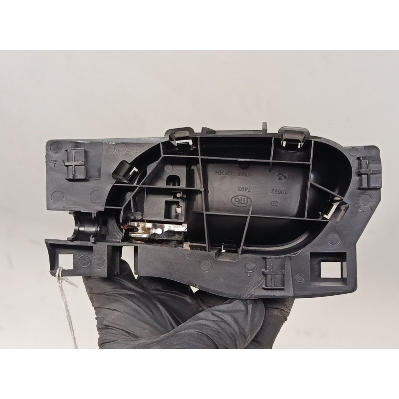 Recambio de maneta interior puerta delantera derecha para citroën c4 picasso ii 1.6 hdi 90 referencia OEM IAM 9800099680  