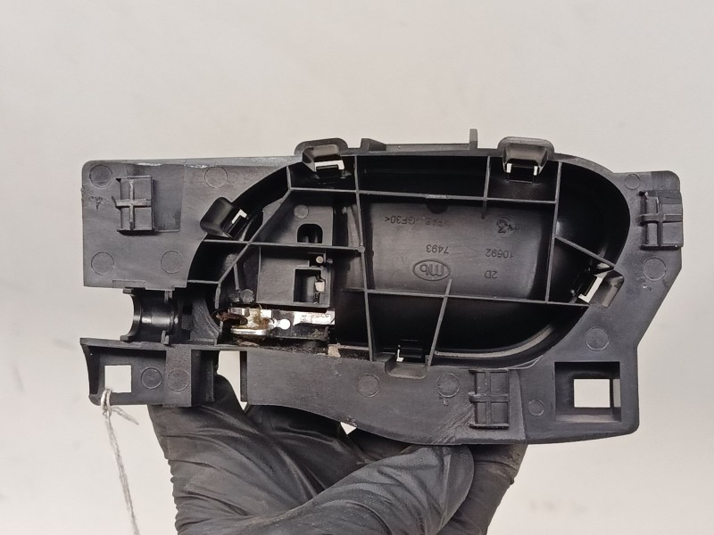 Recambio de maneta interior puerta delantera derecha para citroën c4 picasso ii 1.6 hdi 90 referencia OEM IAM 9800099680  