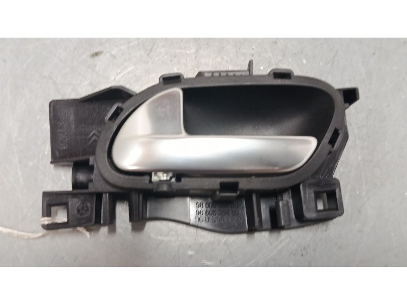 Recambio de maneta interior puerta delantera izquierda para citroën c4 picasso ii 1.6 hdi 90 referencia OEM IAM 9800099780  