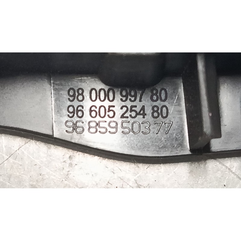 Recambio de maneta interior puerta delantera izquierda para citroën c4 picasso ii 1.6 hdi 90 referencia OEM IAM 9800099780  