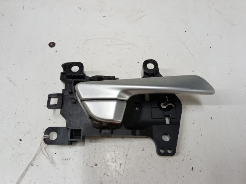 Recambio de maneta interior puerta trasera derecha para hyundai tucson (tl, tle) 1.7 crdi referencia OEM IAM   