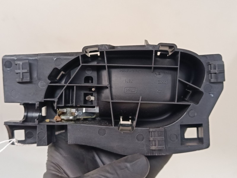 Recambio de maneta interior puerta delantera derecha para citroën grand c4 spacetourer (3a_, 3e_) 2.0 bluehdi 160 referencia OEM