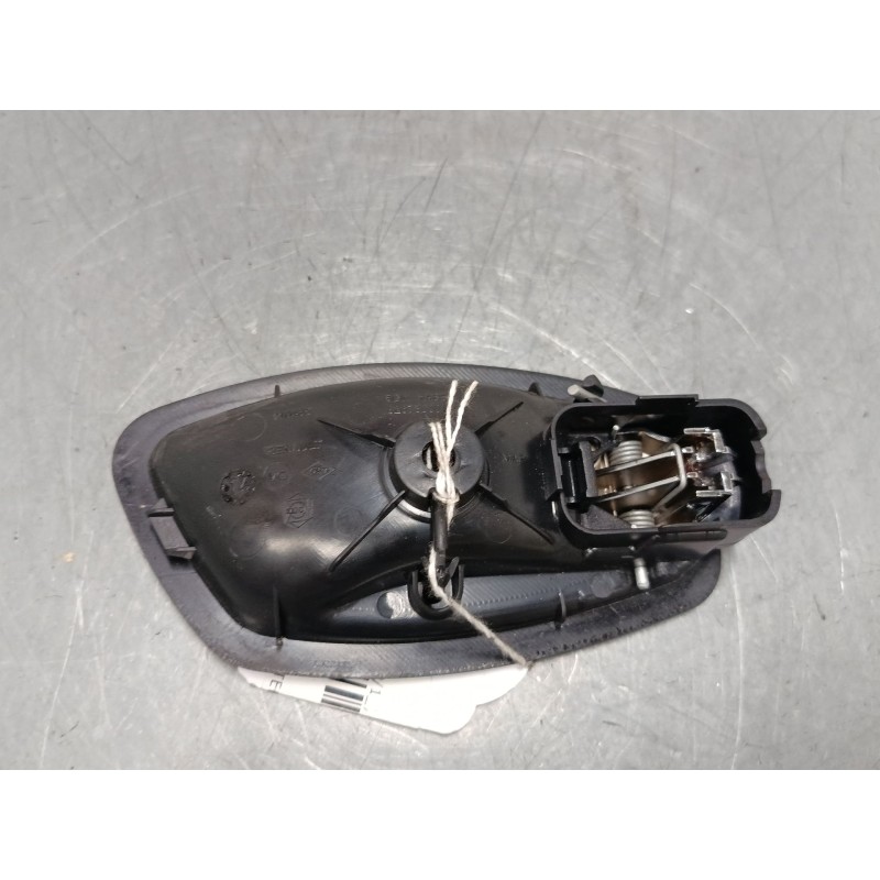Recambio de maneta interior puerta delantera izquierda para renault megane cc (ez0/1_) 1.2 tce (ez16) referencia OEM IAM   