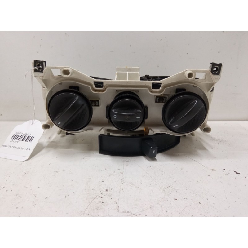 Recambio de mando calefaccion / a/a para fiat punto (188_) 1.2 60 (188.030, .050, .130, .150, .230, .250) referencia OEM IAM   