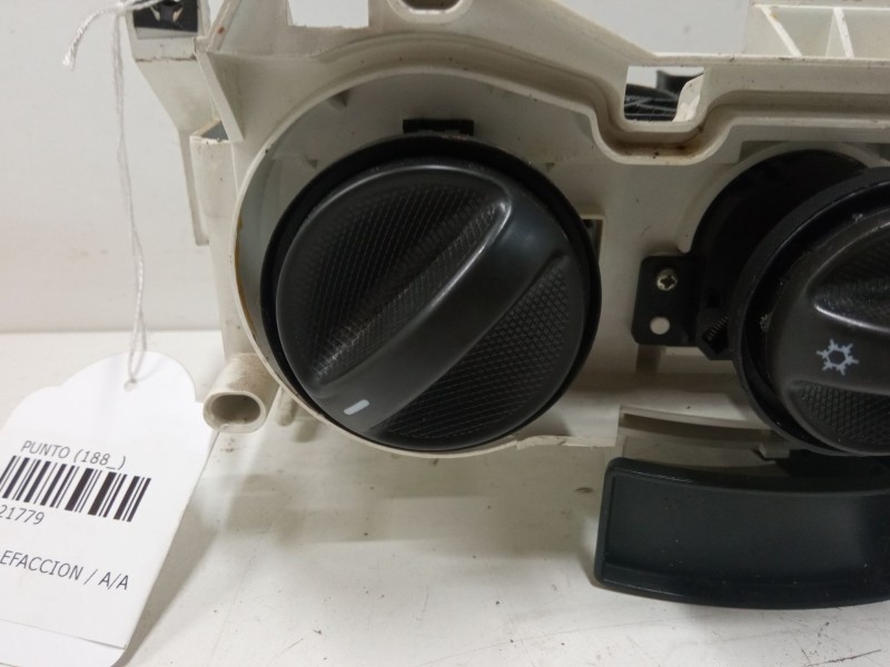 Recambio de mando calefaccion / a/a para fiat punto (188_) 1.2 60 (188.030, .050, .130, .150, .230, .250) referencia OEM IAM   
