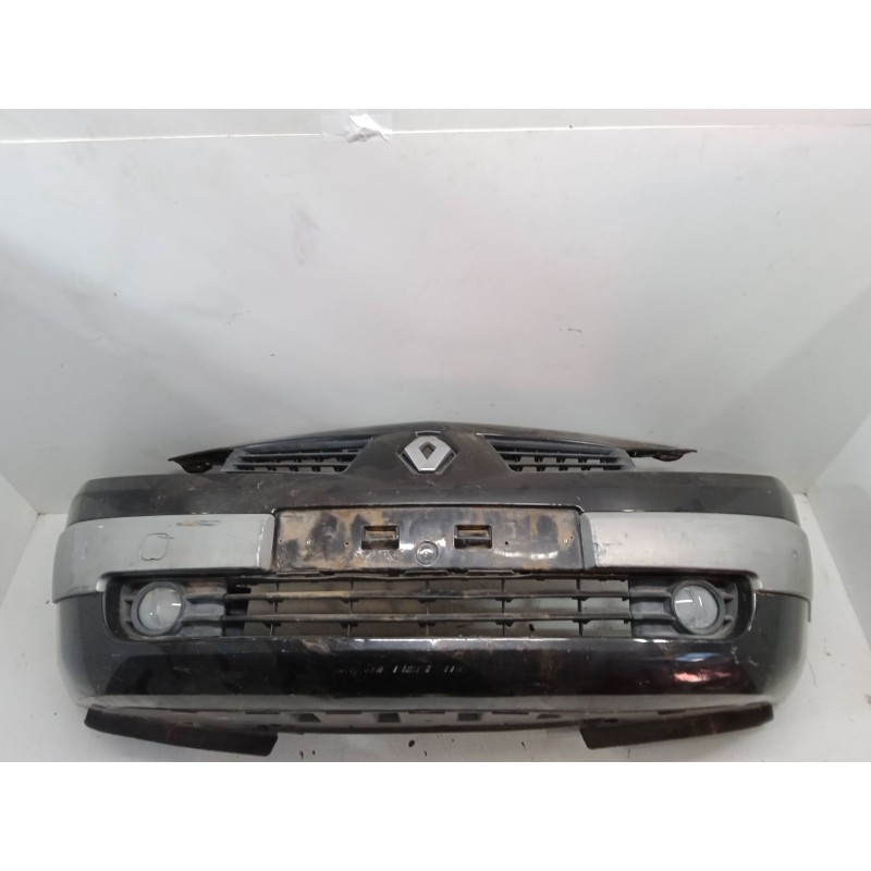 Recambio de paragolpes delantero para renault megane ii (bm0/1_, cm0/1_) 1.6 16v (bm0c, cm0c) referencia OEM IAM   